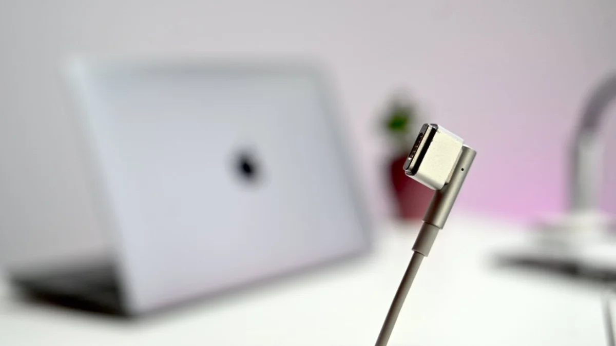 Gyorsabb töltést kap az iPhone 18 Pro és az iPhone Duo, de van egy komoly csavar